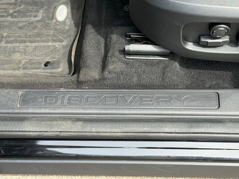 Used 2018 Land Rover Discovery Sport HSE AWD/4WD image 13