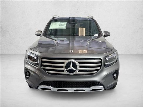 New 2026 Mercedes-Benz GLB 250 image 2