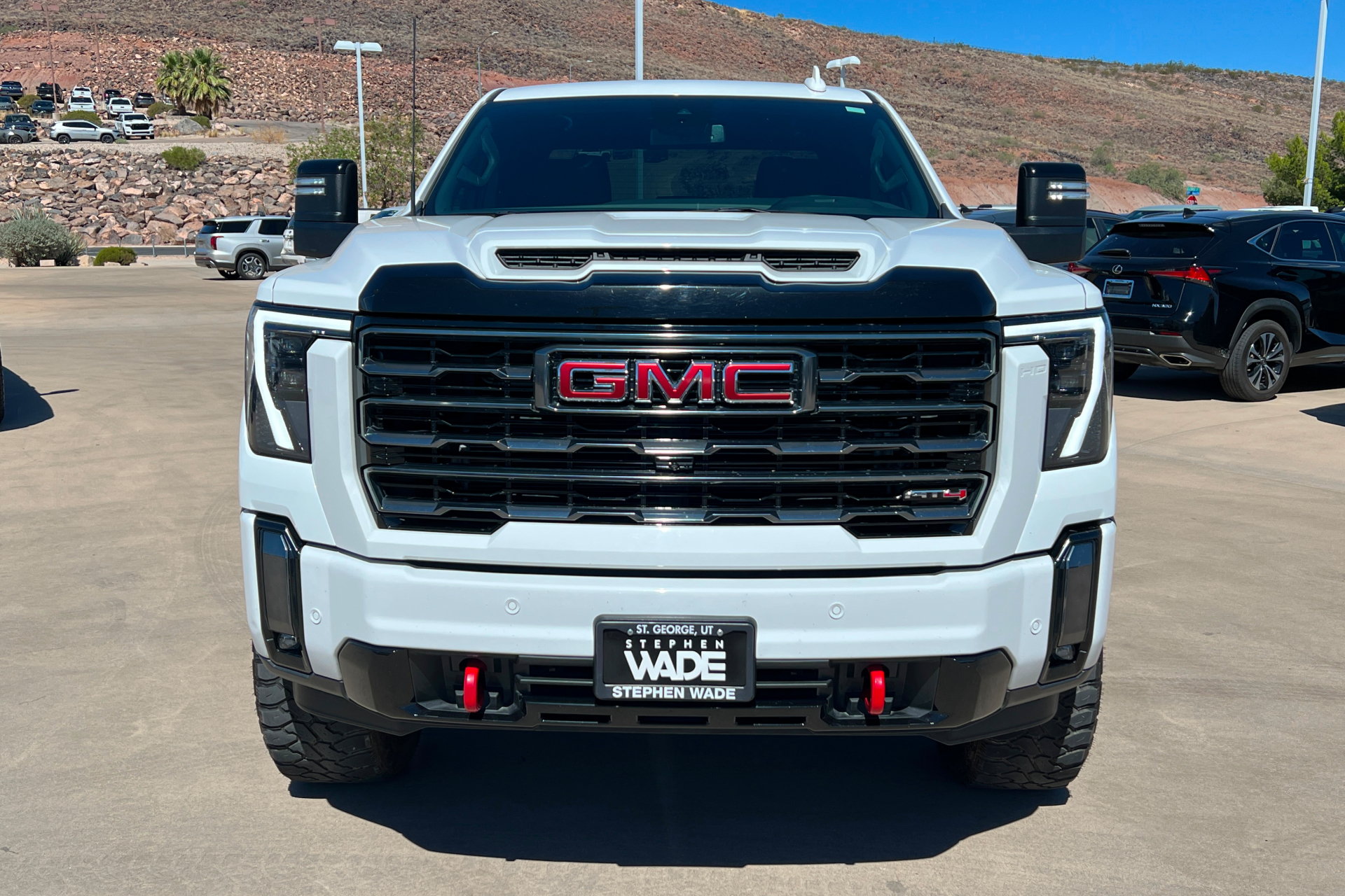 Used 2024 GMC Sierra 3500 AT4 AWD/4WD image 9