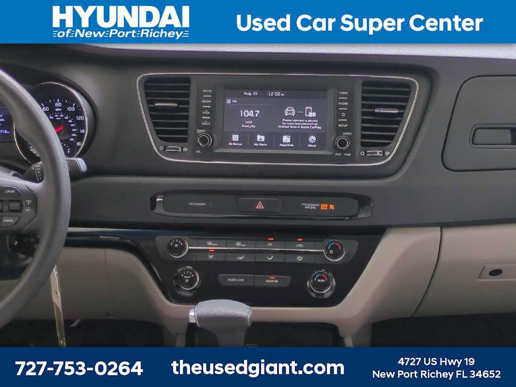 Used 2021 Kia Sedona LX FWD image 19