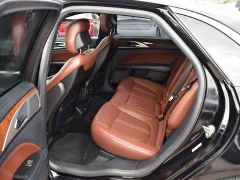 Used 2017 Lincoln MKZ Reserve w/ Climate Package FWD image 37
