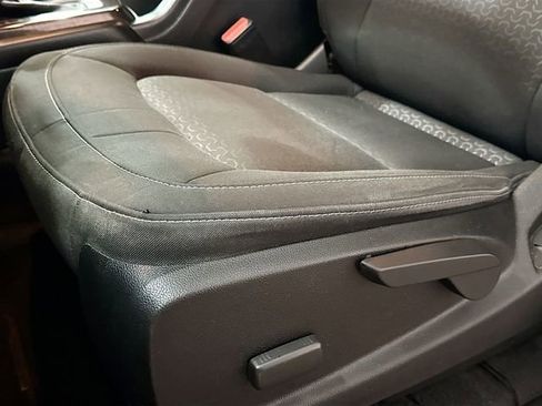 Used 2021 GMC Canyon Elevation w/ Driver Alert Package image 18