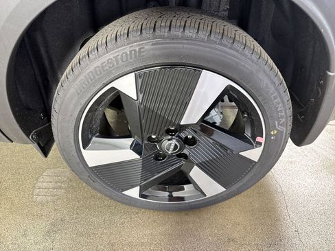 New 2025 Nissan Kicks SR w/ Illumination Package image 6