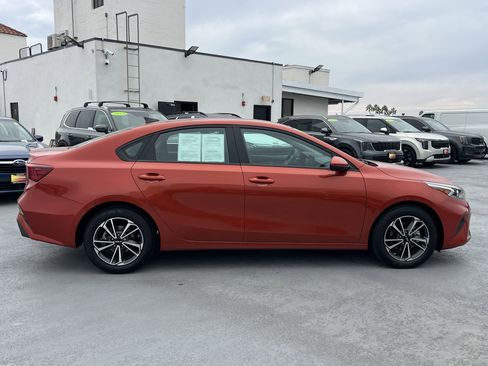 Used 2023 Kia Forte LXS image 7