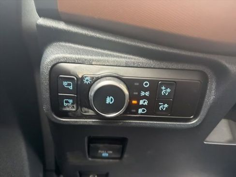 Used 2024 Ford Bronco Outer Banks image 34