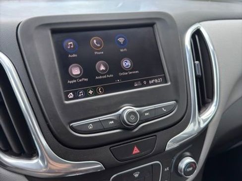 Used 2020 Chevrolet Equinox LS w/ LS Convenience Package AWD/4WD image 12