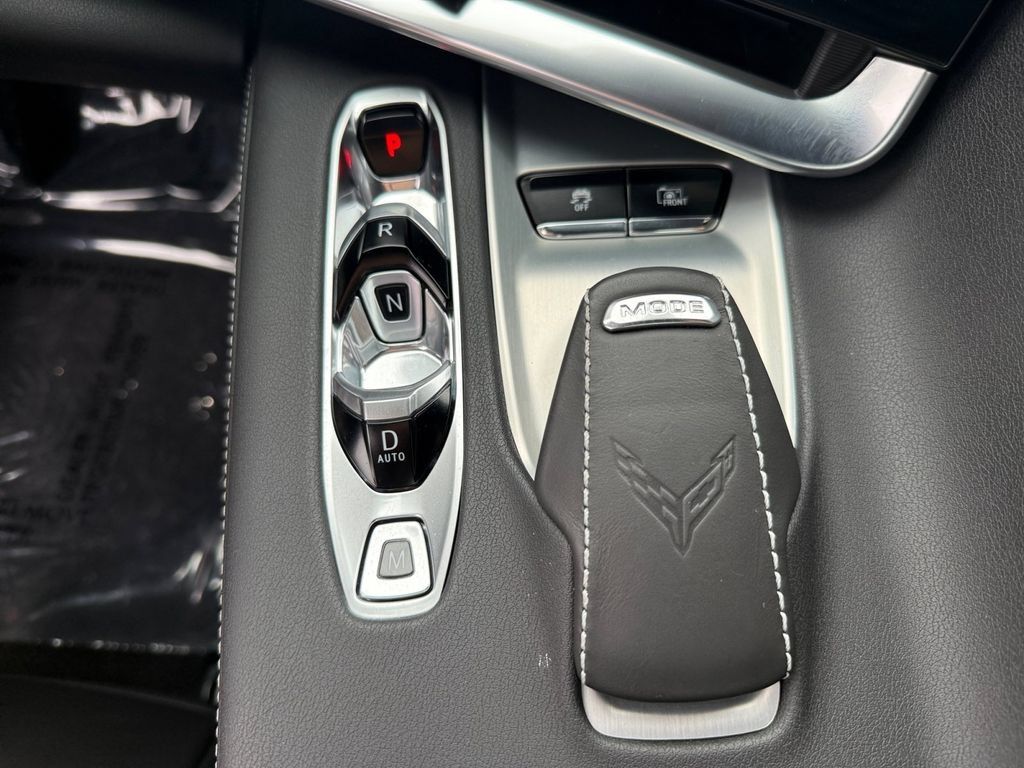 Used 2022 Chevrolet Corvette Stingray Preferred Conv w/ Battery Protection Package RWD image 17
