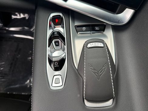 Used 2022 Chevrolet Corvette Stingray Preferred Conv w/ Battery Protection Package RWD image 17