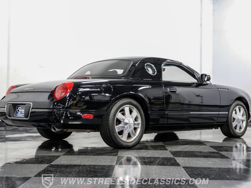 Used 2002 Ford Thunderbird RWD image 31
