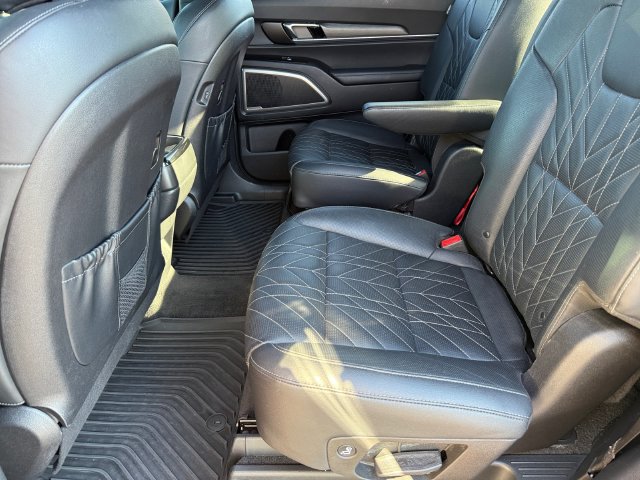 Used 2023 Kia Telluride EX X-Line AWD/4WD image 13