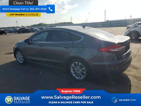 Used 2019 Ford Fusion SEL FWD image 3
