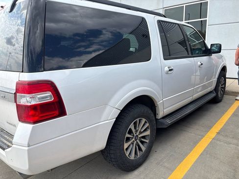 Used 2017 Ford Expedition EL XLT AWD/4WD image 5