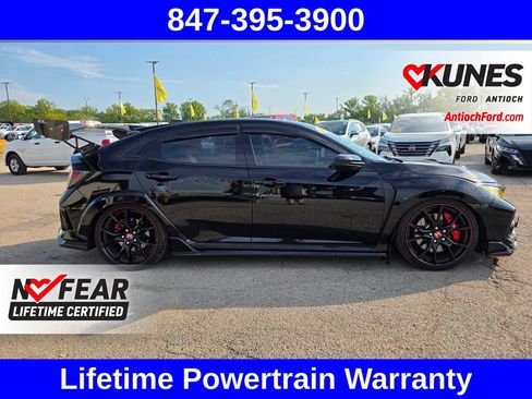 Used 2018 Honda Civic Type R image 10