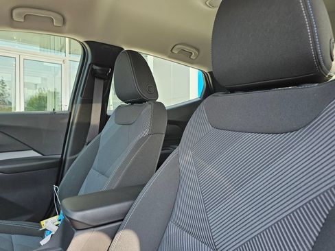 New 2027 Chevrolet Bolt LT w/ Comfort Package FWD image 25
