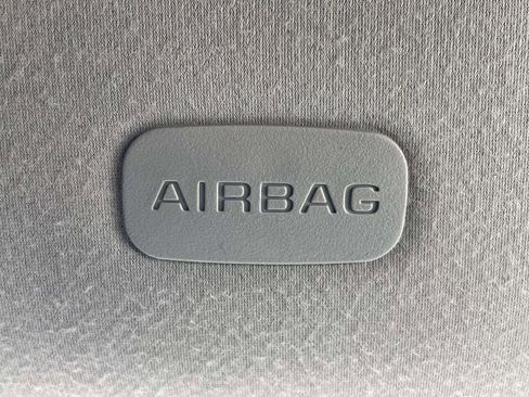 Used 2021 Chevrolet Express 2500 w/ Communications Package image 28