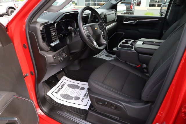 Used 2026 Chevrolet Silverado 1500 LT AWD/4WD image 12