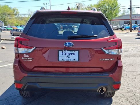 Used 2023 Subaru Forester Limited AWD/4WD image 8