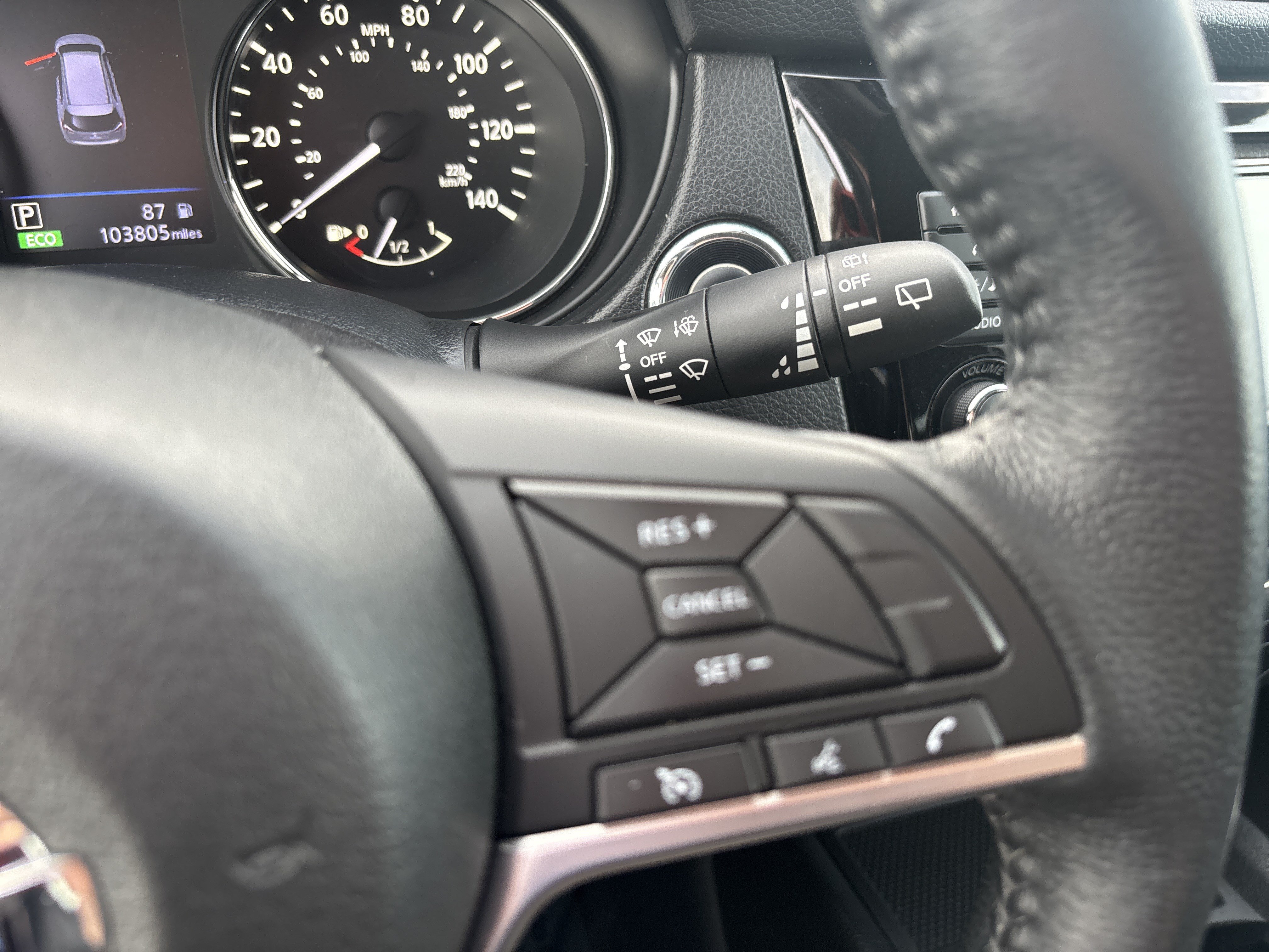 Used 2018 Nissan Rogue SV FWD image 19