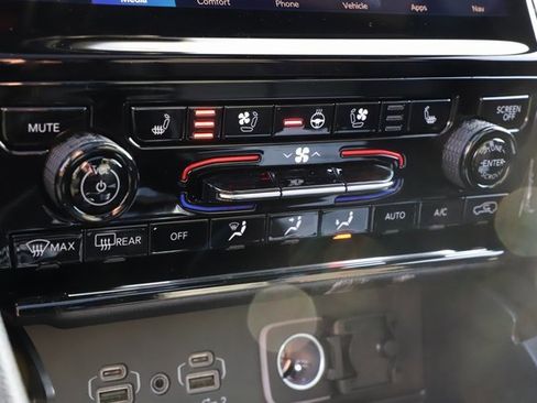 New 2025 Jeep Grand Cherokee Limited image 29