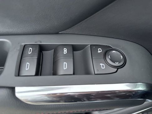 New 2026 Chevrolet Traverse Z71 w/ Enhanced Driving Package image 18