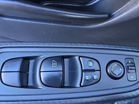 Certified 2025 Nissan Versa S w/ S Plus Package image 28