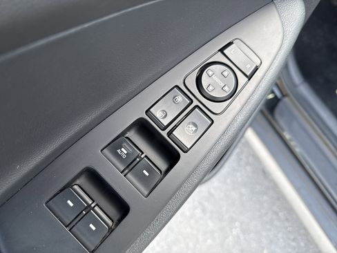 Used 2021 Hyundai Tucson Sport image 16