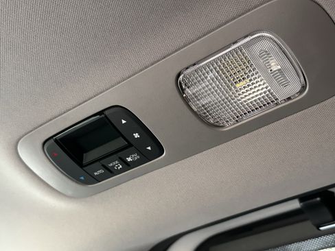 Certified 2024 Honda Odyssey Elite image 45