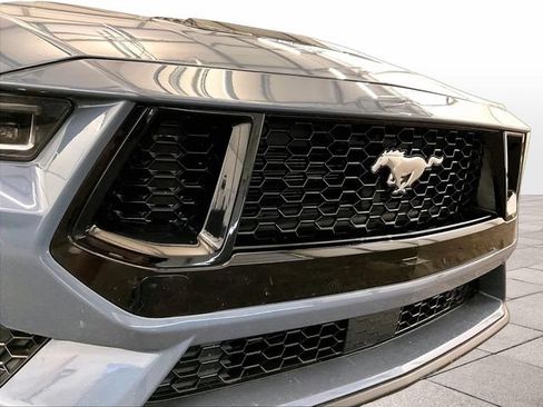 Used 2024 Ford Mustang GT RWD image 29