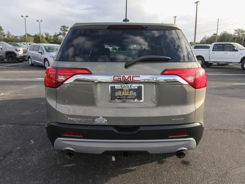 Used 2019 GMC Acadia SLE image 8