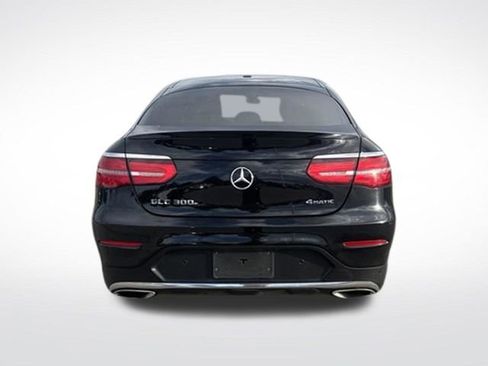 Used 2019 Mercedes-Benz GLC 300 4MATIC Coupe image 6