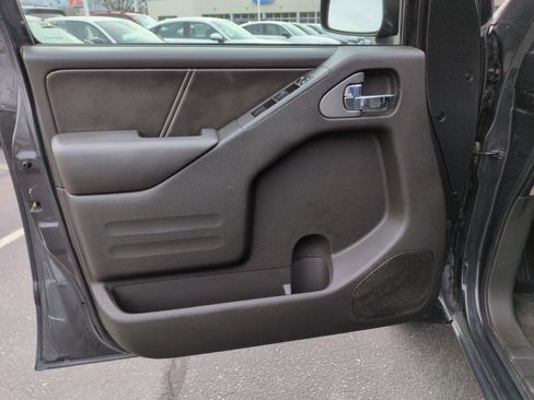 Used 2015 Nissan Frontier PRO-4X w/ Pro-4x Luxury Package image 14