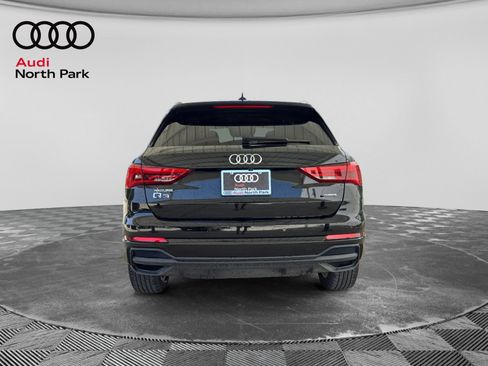 Certified 2023 Audi Q3 2.0T Premium Plus AWD/4WD image 4