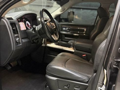 Used 2016 RAM 3500 Laramie w/ Sport Appearance Group AWD/4WD image 9