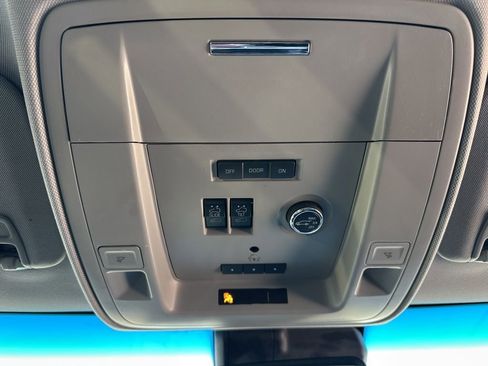 Used 2015 Chevrolet Tahoe LTZ image 45