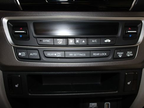 Used 2020 Honda Pilot EX-L image 50