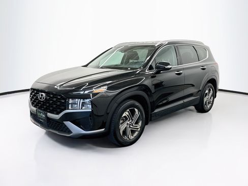 Used 2023 Hyundai Santa Fe SEL FWD image 3