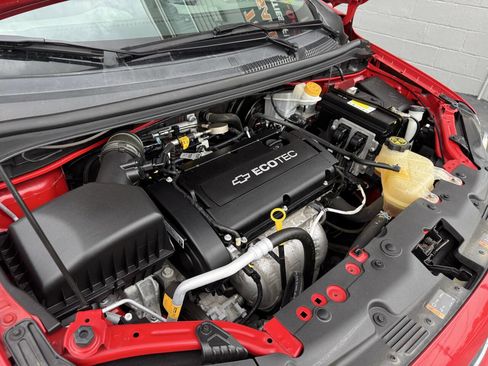 Used 2012 Chevrolet Sonic LS image 8