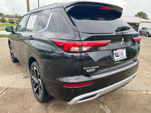 Used 2022 Mitsubishi Outlander SEL FWD image 5