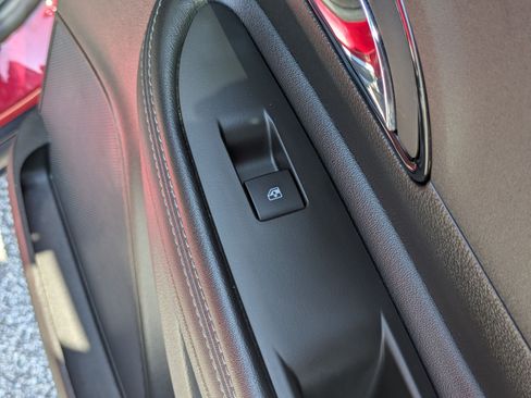 Used 2019 Buick Encore Preferred FWD image 35