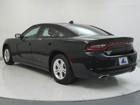 Used 2023 Dodge Charger SXT image 6