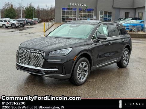 New 2026 Lincoln Corsair Premiere image 3