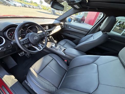 Used 2022 Alfa Romeo Stelvio Ti w/ Active Assist Plus Package AWD/4WD image 21