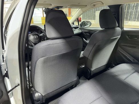 Used 2025 Toyota Corolla LE FWD image 26
