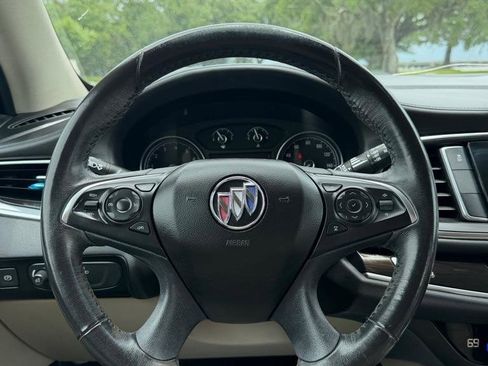 Used 2020 Buick Enclave Essence FWD image 20
