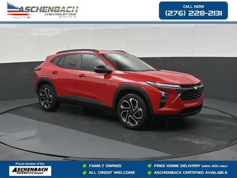 New 2026 Chevrolet Trax RS w/ Driver Confidence Package FWD image 1