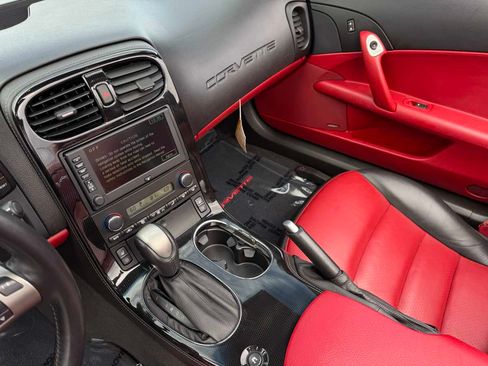 Used 2008 Chevrolet Corvette Convertible w/ Preferred Equipment Group RWD image 20