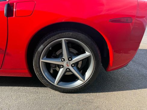 Used 2012 Chevrolet Corvette Coupe image 22