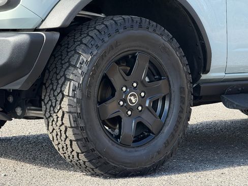Used 2024 Ford Bronco Black Diamond image 15
