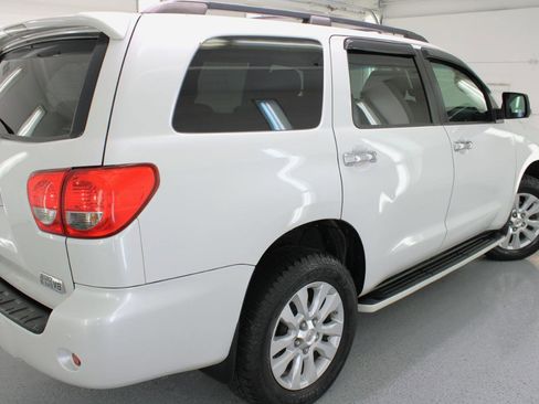 Used 2008 Toyota Sequoia Platinum image 15