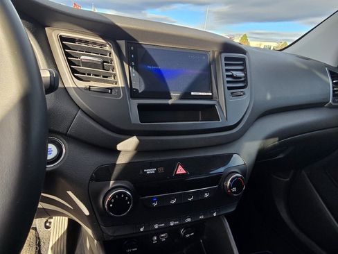 Used 2017 Hyundai Tucson Sport image 23